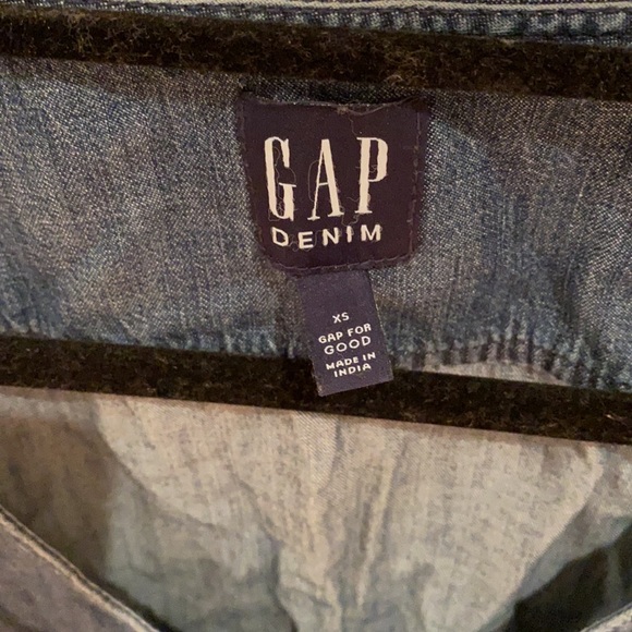 Gap Denim Peplum Tank - Picture 2 of 5